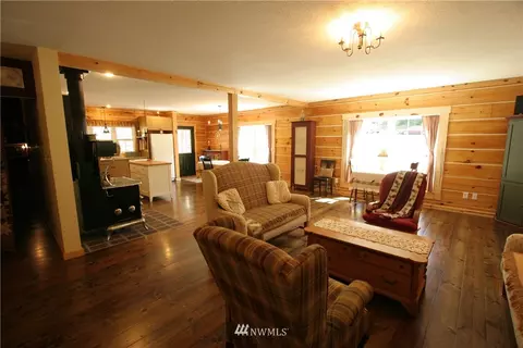 121 Mackelwich Dr, Chehalis, WA 98532 photo 4