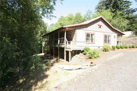 121 Mackelwich Dr, Chehalis, WA 98532 photo 1