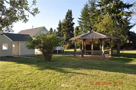 7 Hendrickson, Cathlamet, WA 98612 photo 2
