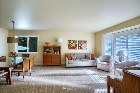 21014 25th Dr SE, Bothell, WA 98021 photo 2