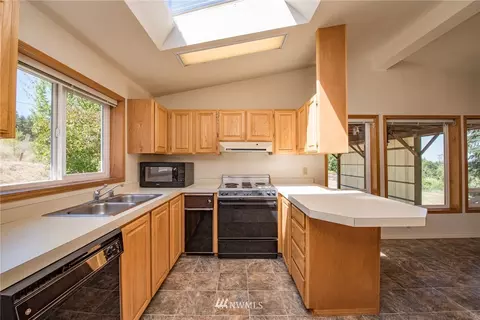 130 Olson Rd, Sequim, WA 98382 photo 9