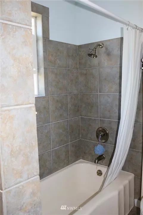 2115 Oakes Ave, Everett, WA 98201 photo 8