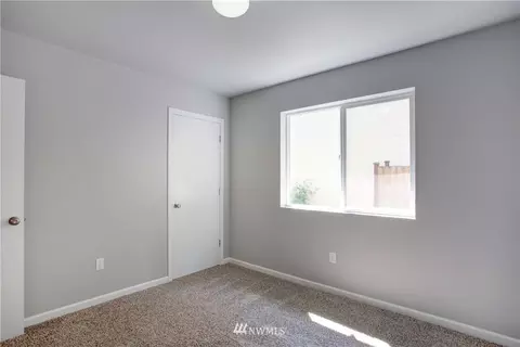 18824 18th Ave E, Spanaway, WA 98387 photo 14
