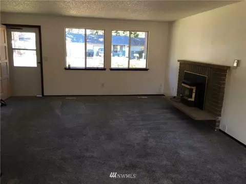 16910 17th Ave E, Spanaway, WA 98387 photo 4