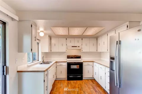 21607 9th Pl W, Bothell, WA 98021 photo 8