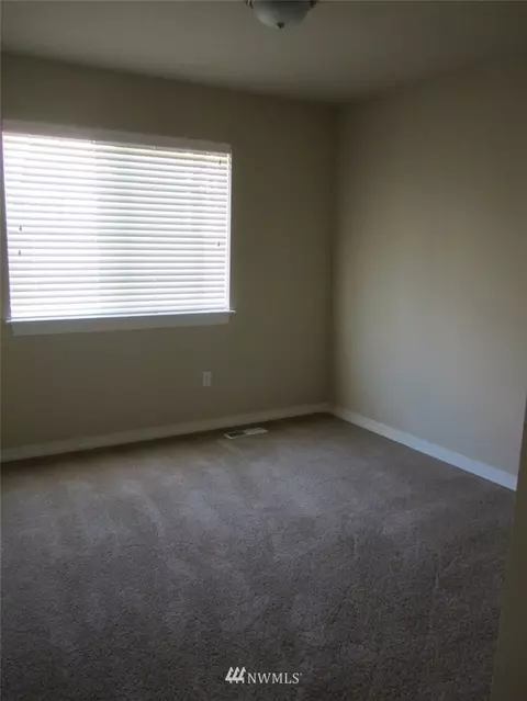 24036 39th Ln SE, Bothell, WA 98021 photo 16