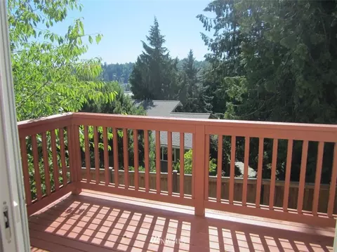 24036 39th Ln SE, Bothell, WA 98021 photo 2