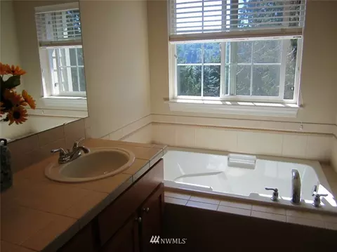 24036 39th Ln SE, Bothell, WA 98021 photo 13