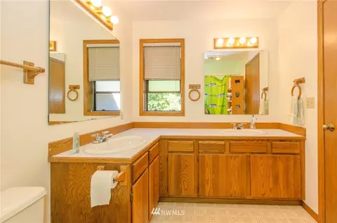 247 E Brown Rd, Chehalis, WA 98532 photo 17