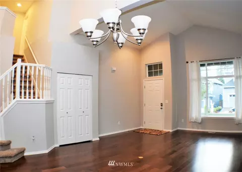 129 170th St SE, Bothell, WA 98012 photo 2
