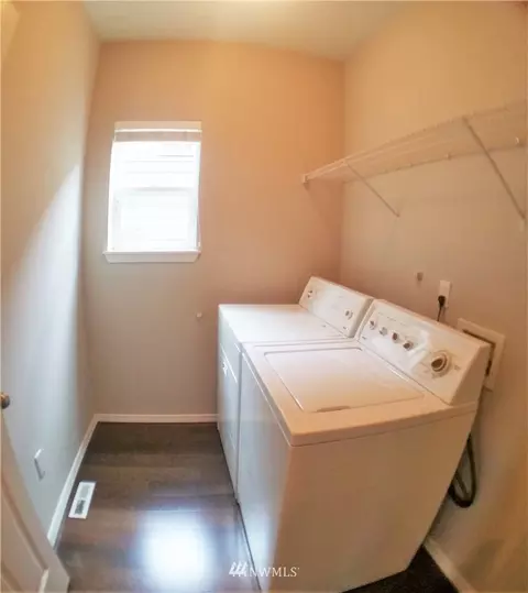 129 170th St SE, Bothell, WA 98012 photo 9