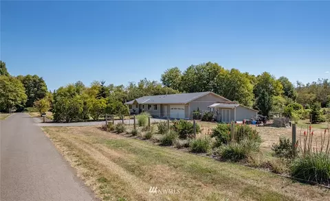 401 Pond Ln, Sequim, WA 98382 photo 4