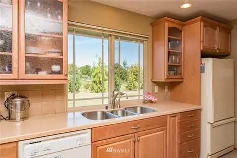 401 Pond Ln, Sequim, WA 98382 photo 7