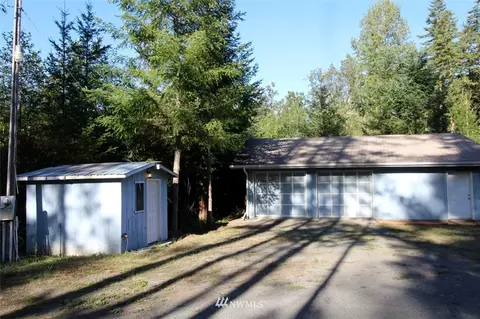 722 Diamond Point Rd, Sequim, WA 98382 photo 2