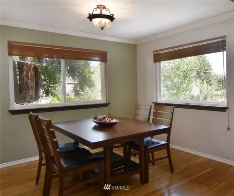 9326 NE 173rd St, Bothell, WA 98011 photo 6