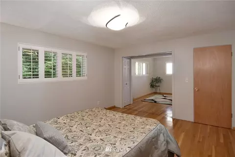 9326 NE 173rd St, Bothell, WA 98011 photo 11