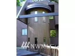 11016 NE 164th Pl, Bothell, WA 98011 photo 2