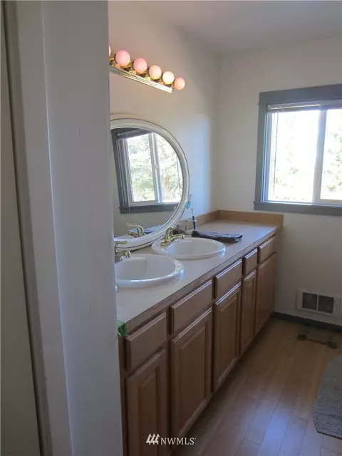 82 Hemlock Way, Sequim, WA 98382 photo 13