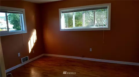 358 W Hemlock St, Sequim, WA 98382 photo 16