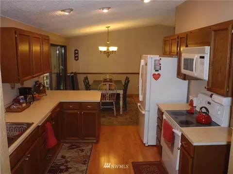 21927 3rd Dr SE, Bothell, WA 98021 photo 4