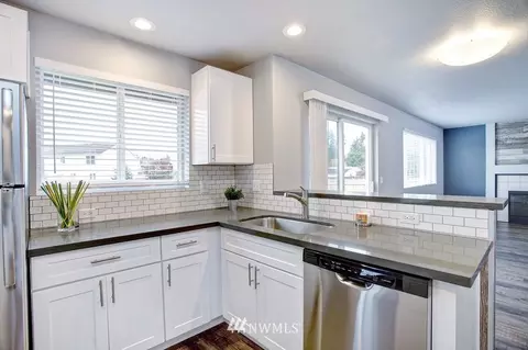 4030 219th St E, Spanaway, WA 98387 photo 9