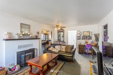 4951 Glacier Ln, Everett, WA 98203 photo 12