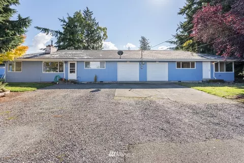 4951 Glacier Ln, Everett, WA 98203 photo 1