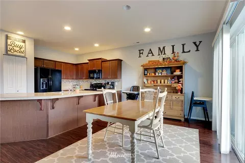 1905 201st St E, Spanaway, WA 98387 photo 5