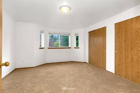 21410 1st Ave W, Bothell, WA 98021 photo 2