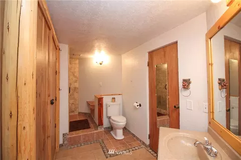 18816 230th Ave E, Orting, WA 98360 photo 11