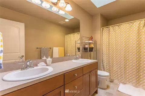 304 204th Pl SE, Bothell, WA 98012 photo 23