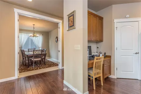 304 204th Pl SE, Bothell, WA 98012 photo 15