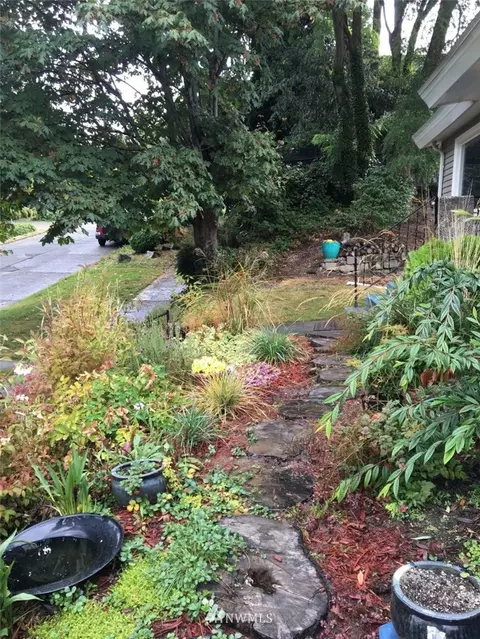 3103 E Thomas St, Seattle, WA 98112 photo 17