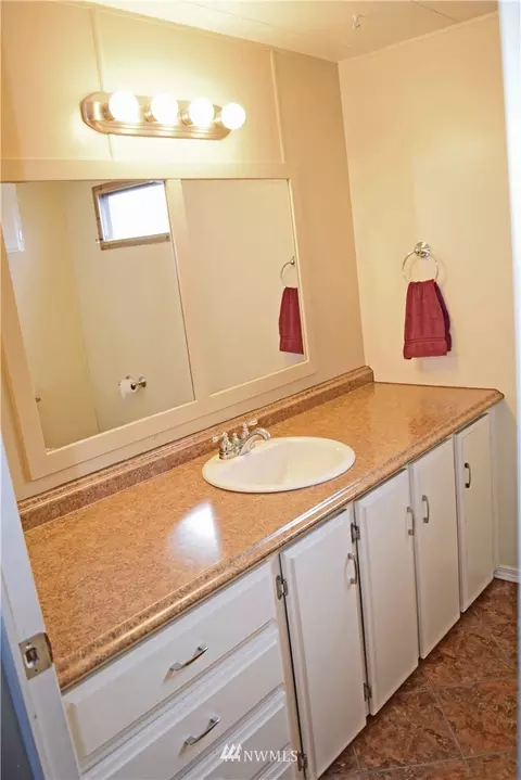 25510 37th Ave E, Spanaway, WA 98387 photo 9