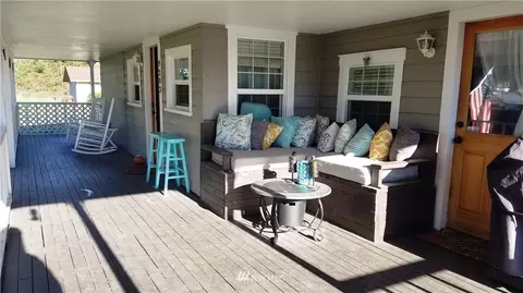 9203 Riverside Rd E, Sumner, WA 98390 photo 5