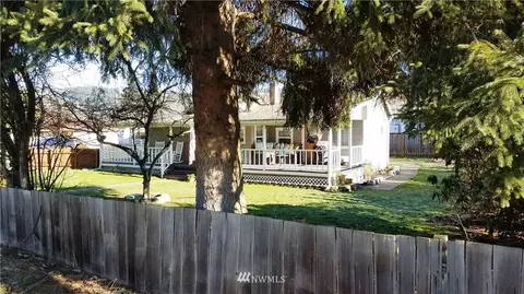 9203 Riverside Rd E, Sumner, WA 98390 photo 2