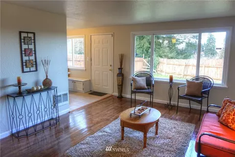 2031 53rd St SE, Everett, WA 98203 photo 4