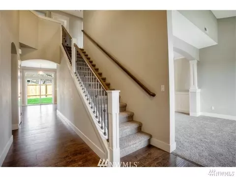 314 Rushton Ave SW, Orting, WA 98360 photo 2