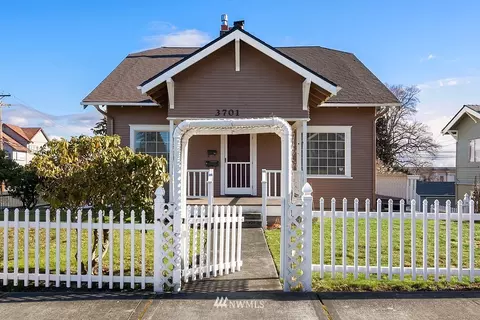 3701 Rockefeller Ave, Everett, WA 98201 photo 2