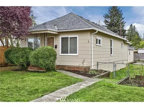 2710 21st St, Everett, WA 98201 photo 1