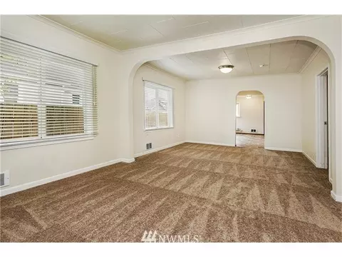 2710 21st St, Everett, WA 98201 photo 3