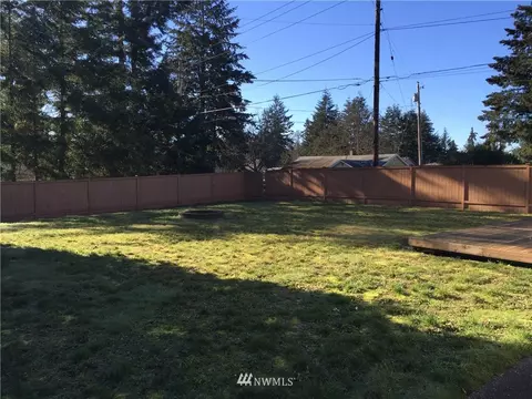 204 173rd St E, Spanaway, WA 98387 photo 3