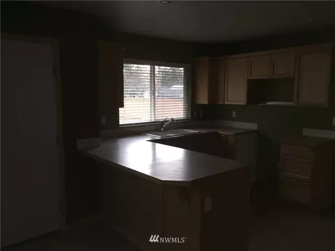 204 173rd St E, Spanaway, WA 98387 photo 8