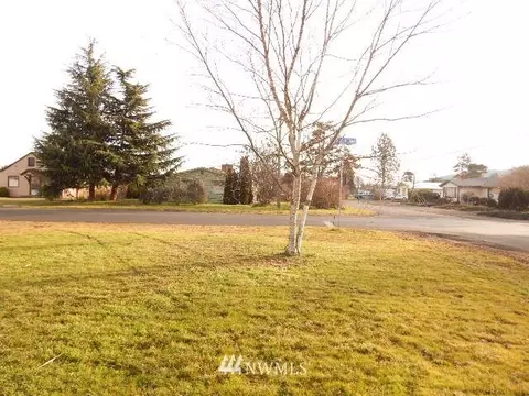 441 S 2nd Ave, Sequim, WA 98382 photo 13
