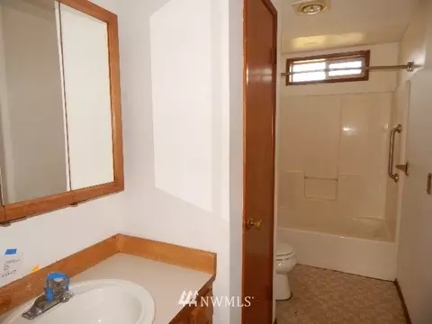 441 S 2nd Ave, Sequim, WA 98382 photo 8