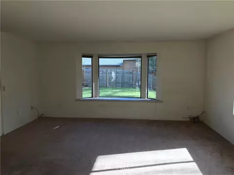 11128 24th Dr, Everett, WA 98208 photo 2