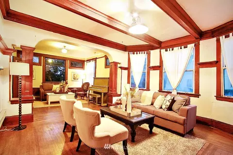 701 23rd Ave E, Seattle, WA 98112 photo 4