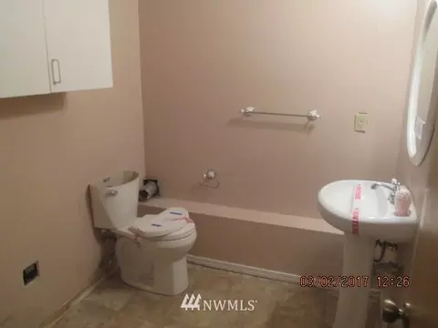 305 Bowlin Ave NE, Orting, WA 98360 photo 10