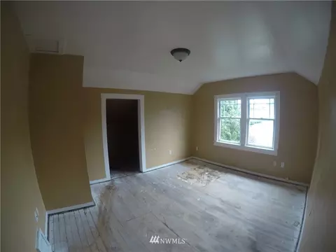 5908 Evergreen Way, Everett, WA 98203 photo 9
