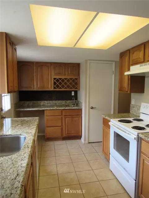 19515 29th Ave SE, Bothell, WA 98012 photo 3